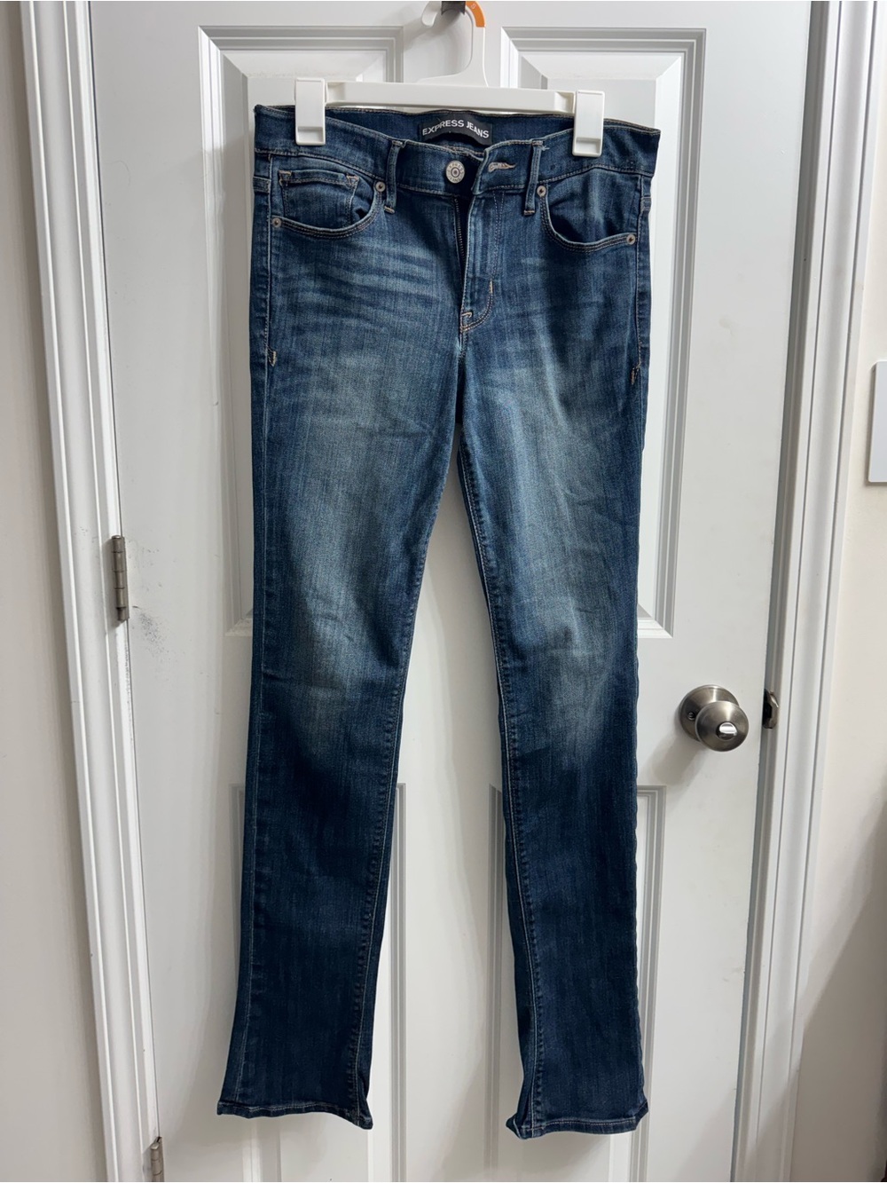 Express Dark Wash Women’s Mid Rise Skyscraper Jeans - Blue 8R